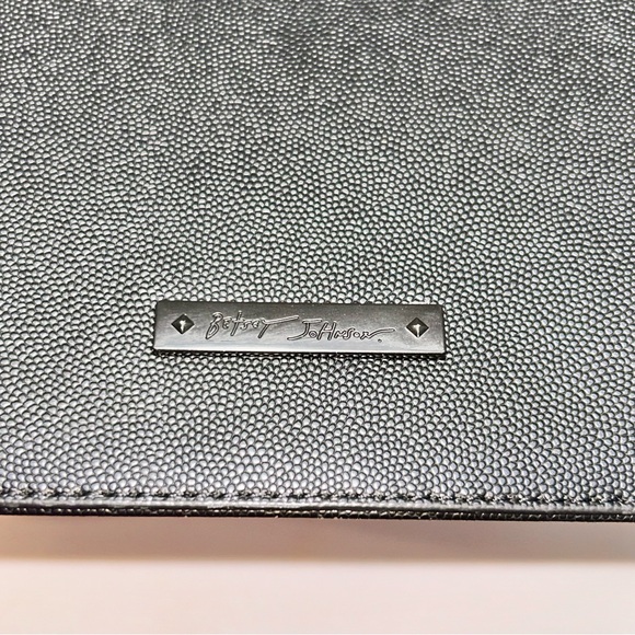 🌹Betsy Johnson black bow shoulder / hand bag with blk link strap. - Picture 11 of 15